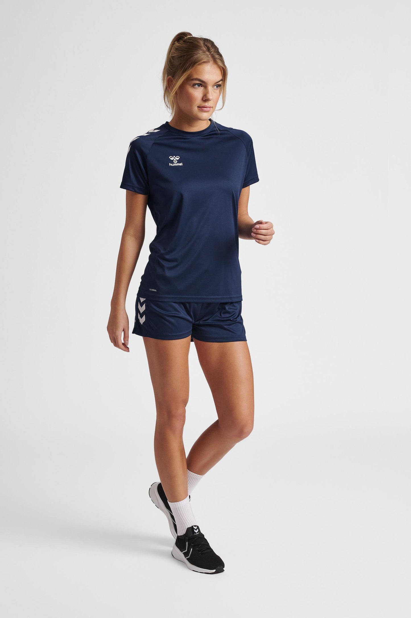 HUMMEL - Hmlcore Xk Poly Shorts Woman - Marine