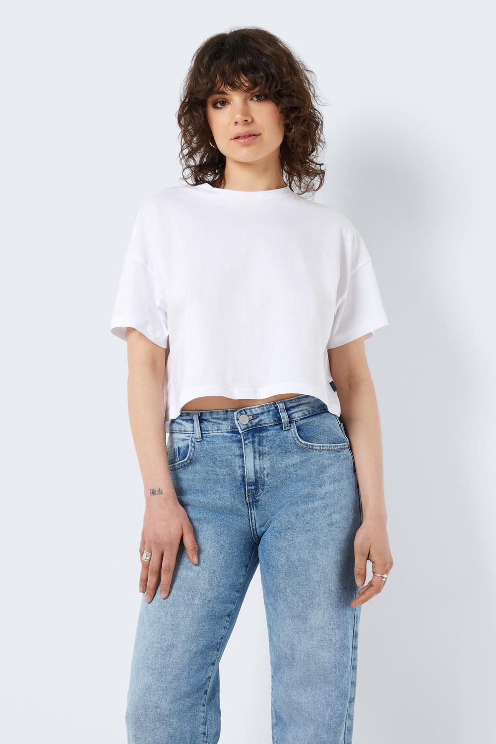 NOISY MAY - Alena S/s O-neck Semicrop Top - White