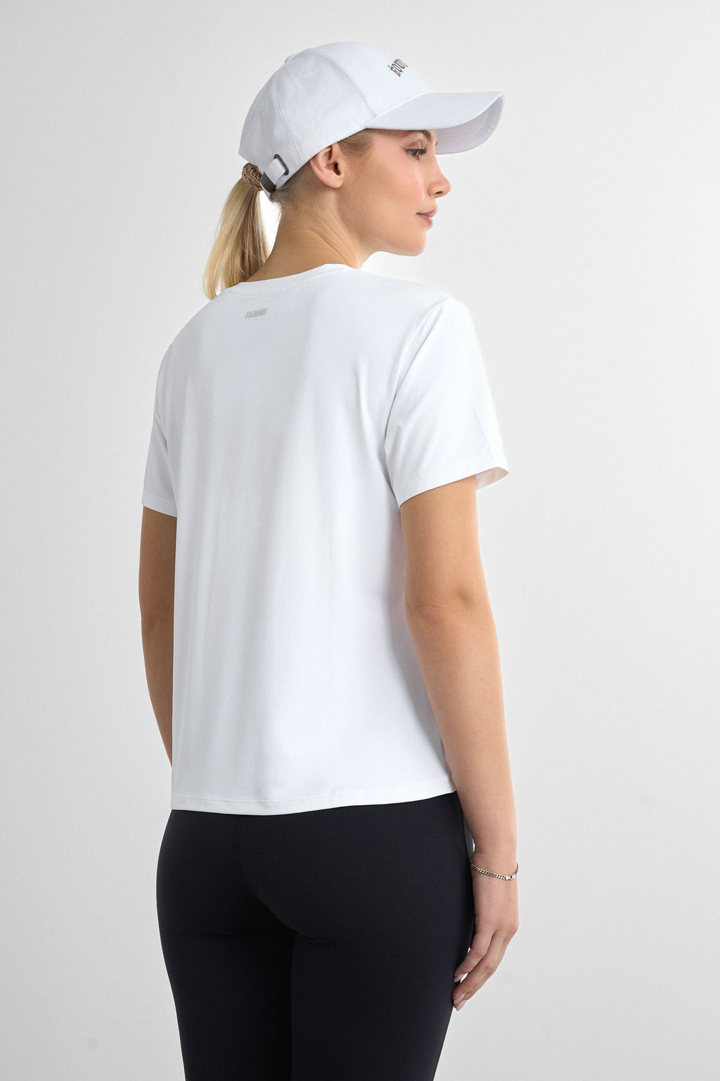 Relaxed Gym T-Shirt - for kvinde - FAMME - T-Shirt