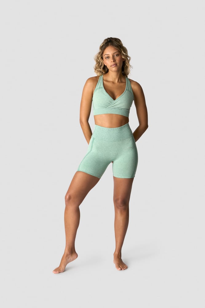 soft seamless adjustable sports bra light green melange